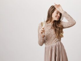 Mulher com look para o Reveillon